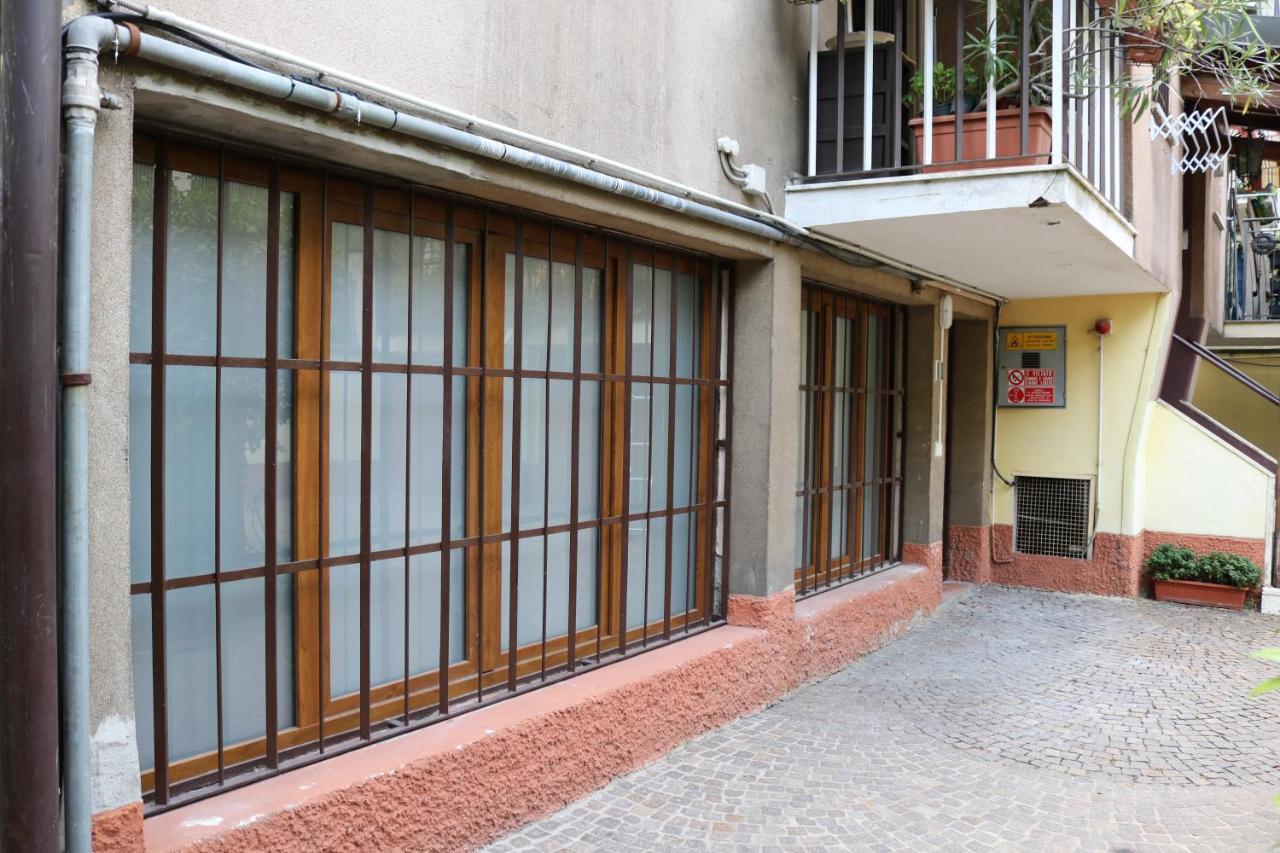 Gambara Guests House Hotel Milan Exterior photo
